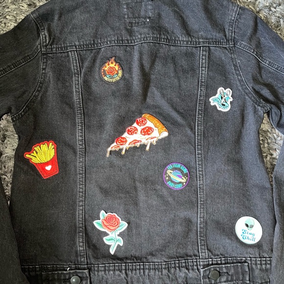 Universal Thread Jean Jacket - Picture 3 of 4